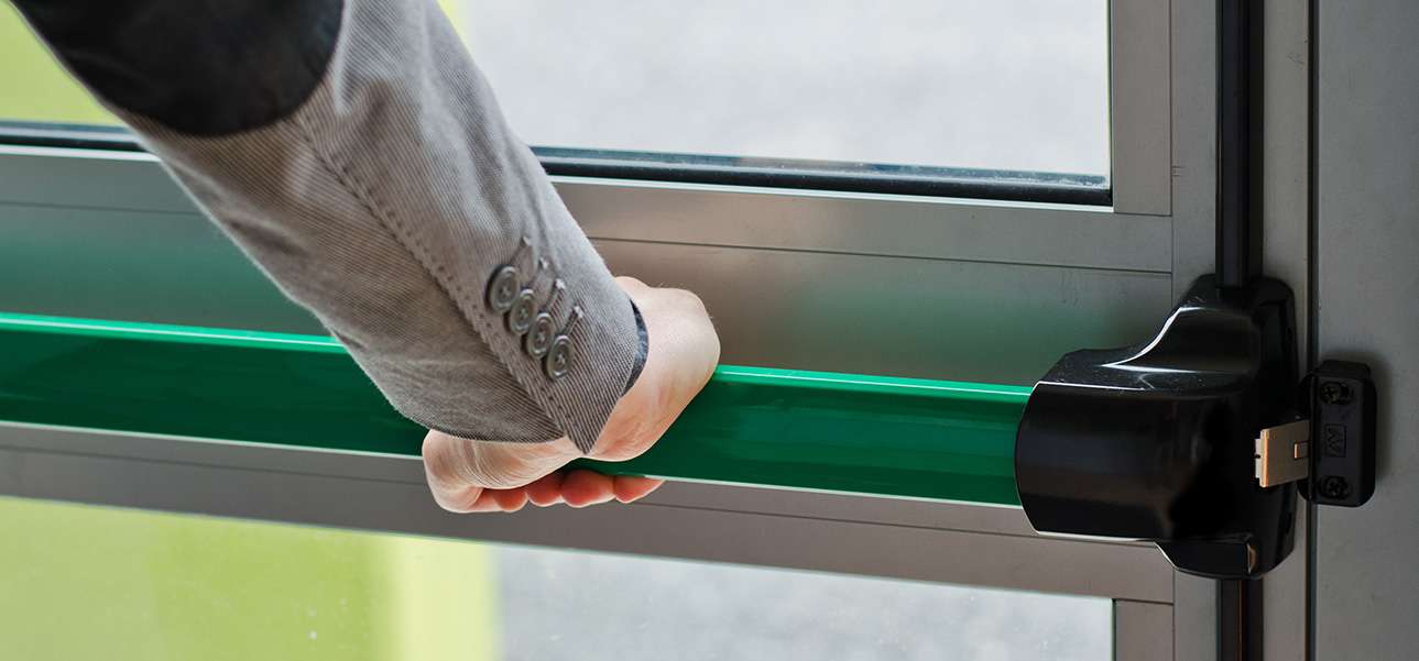 Panic-Bar-Installation-Speedy-Locksmith-CA