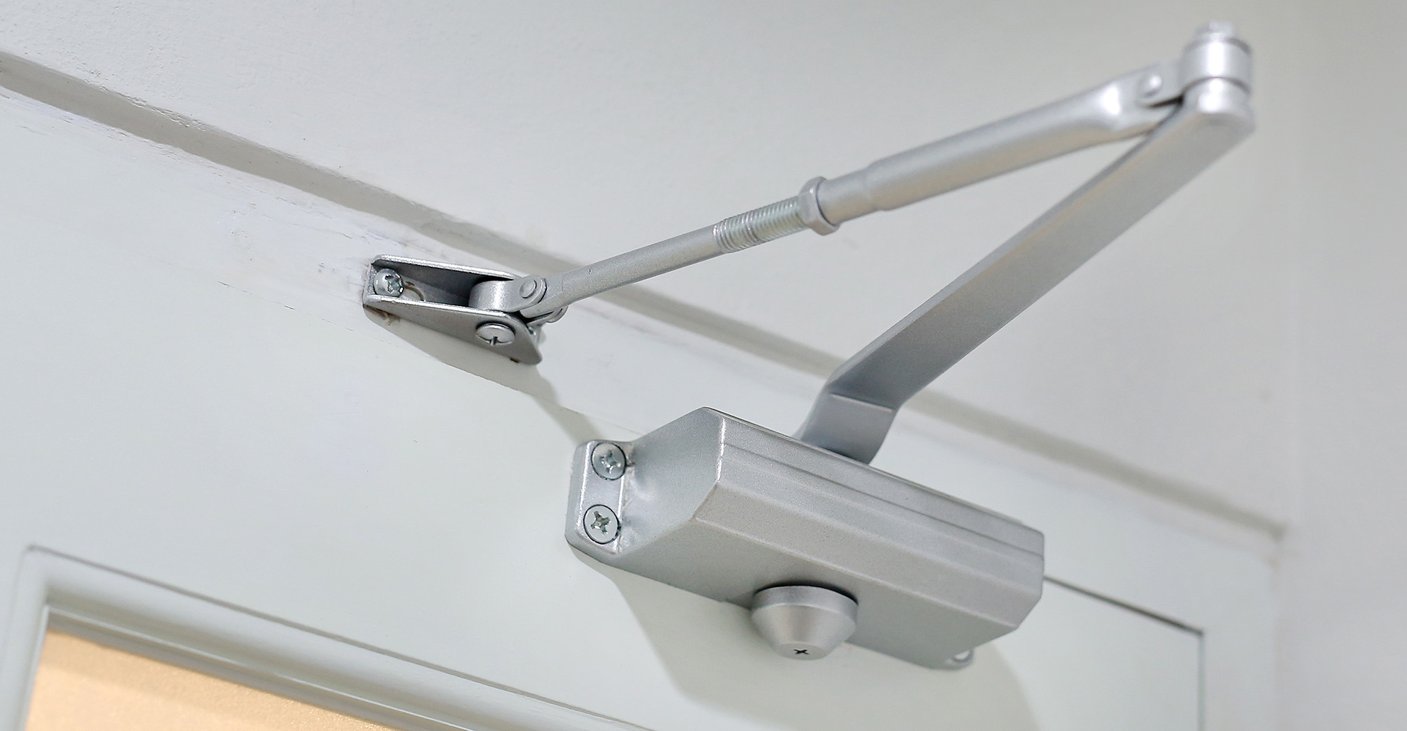 Door-Closer-Speedy-Locksmith-Ca